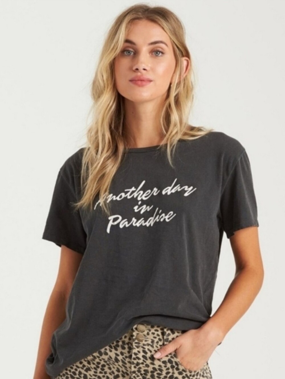 Billabong Another Day in Paradise Tee 🌺